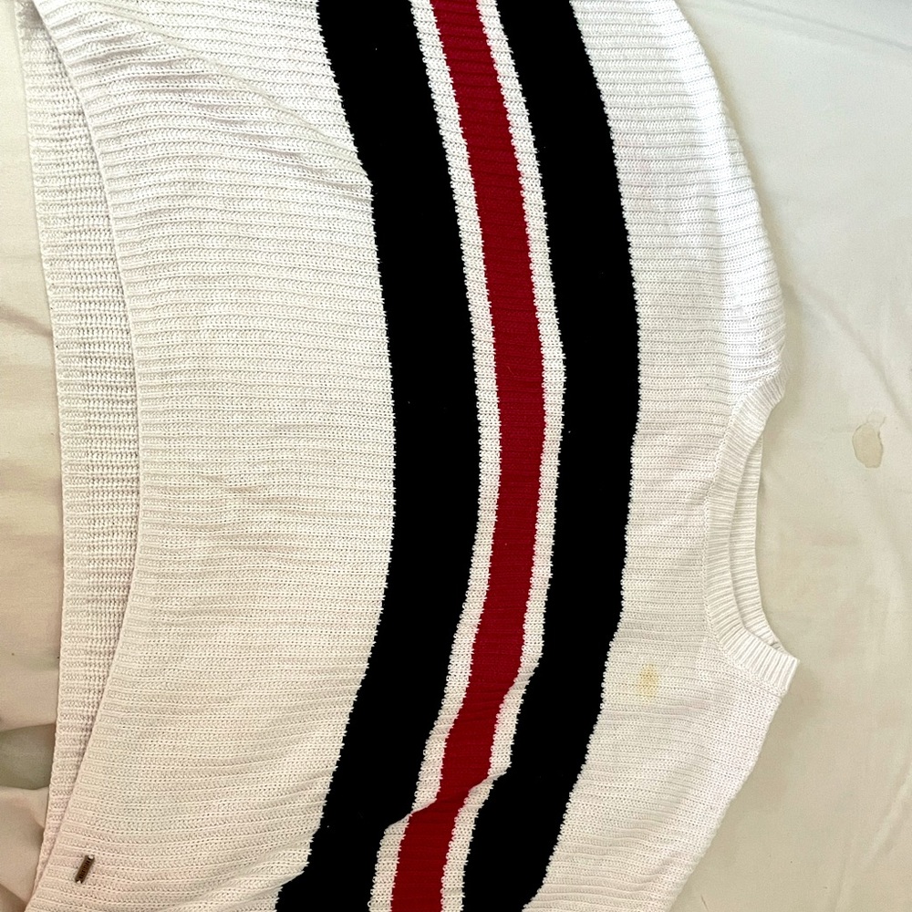 red and blue stripped cropped long sleeve sweater